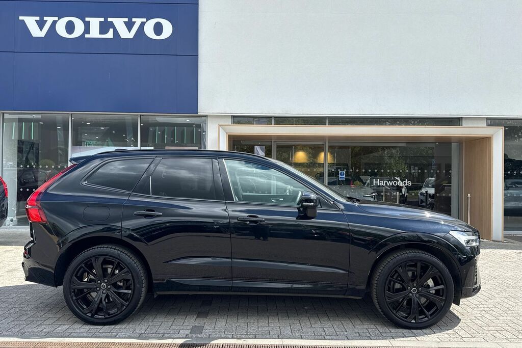 Volvo XC60 Plus Black Edition RV75VBP Black #2