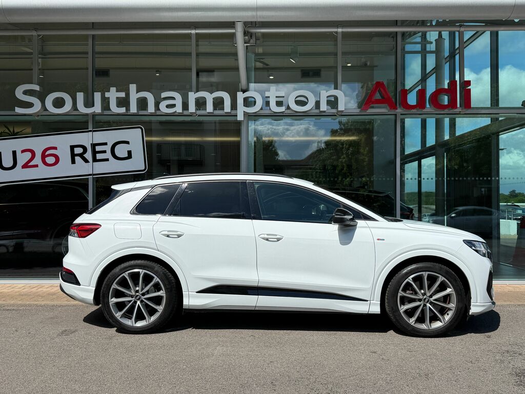 Audi Q4 E Tron Edition 1 BK71ZTC Black #2