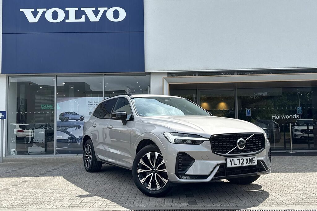 Volvo XC60 Plus Black