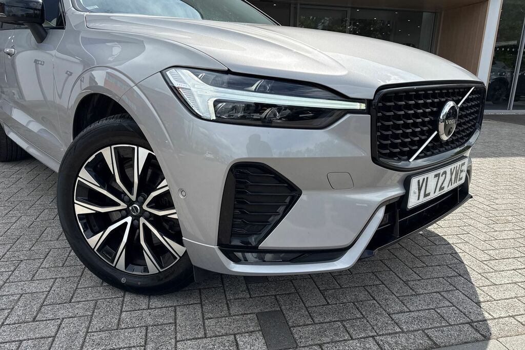 Volvo XC60 Plus YL72XWE Black #6