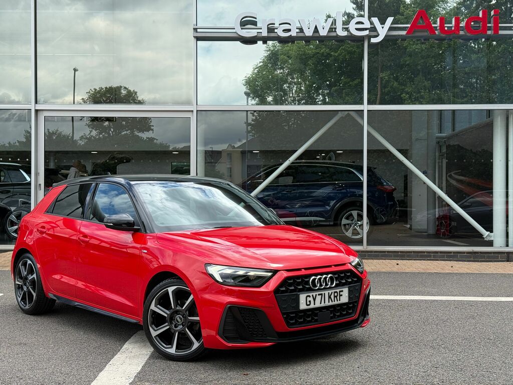 Audi A1 Black Edition Red