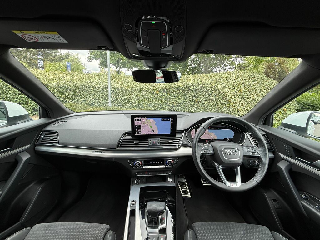 Audi Q5 S Line HF74UCO Black #5
