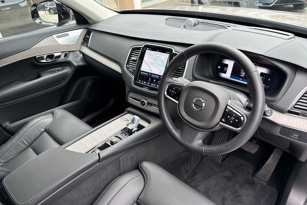 Volvo XC90 Ultimate LY73UAC Black #6