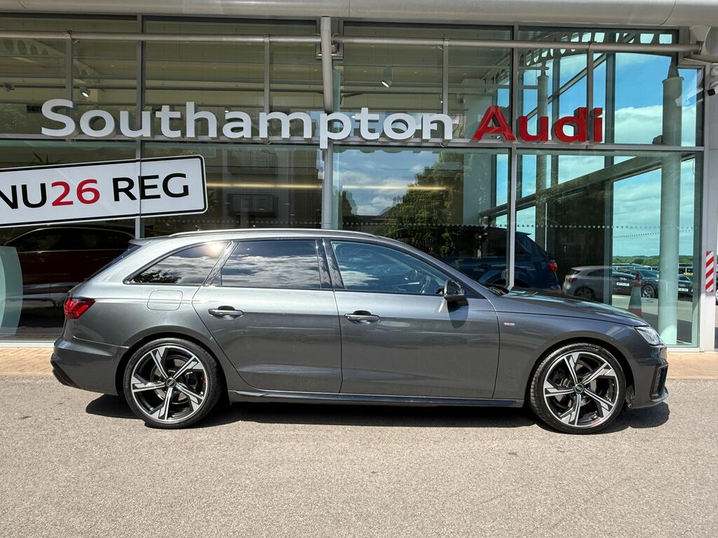 Audi A4 Black Edition LP23KDU Black #2