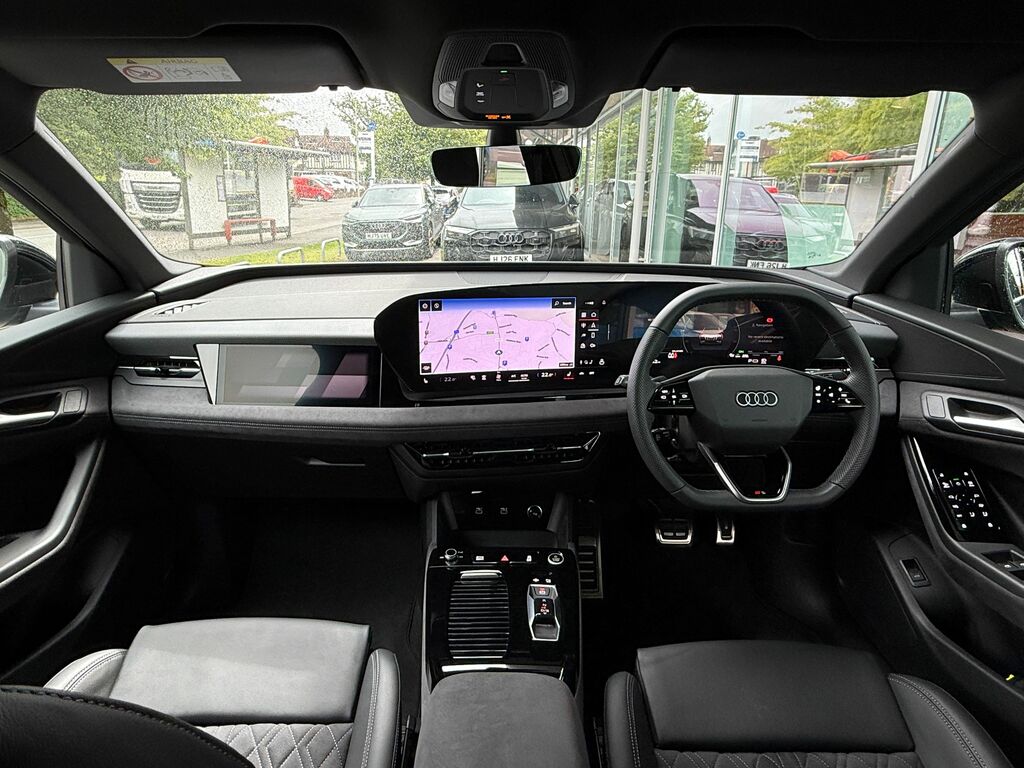Audi Q6 E-Tron Edition 1 HF26OOH Black #3