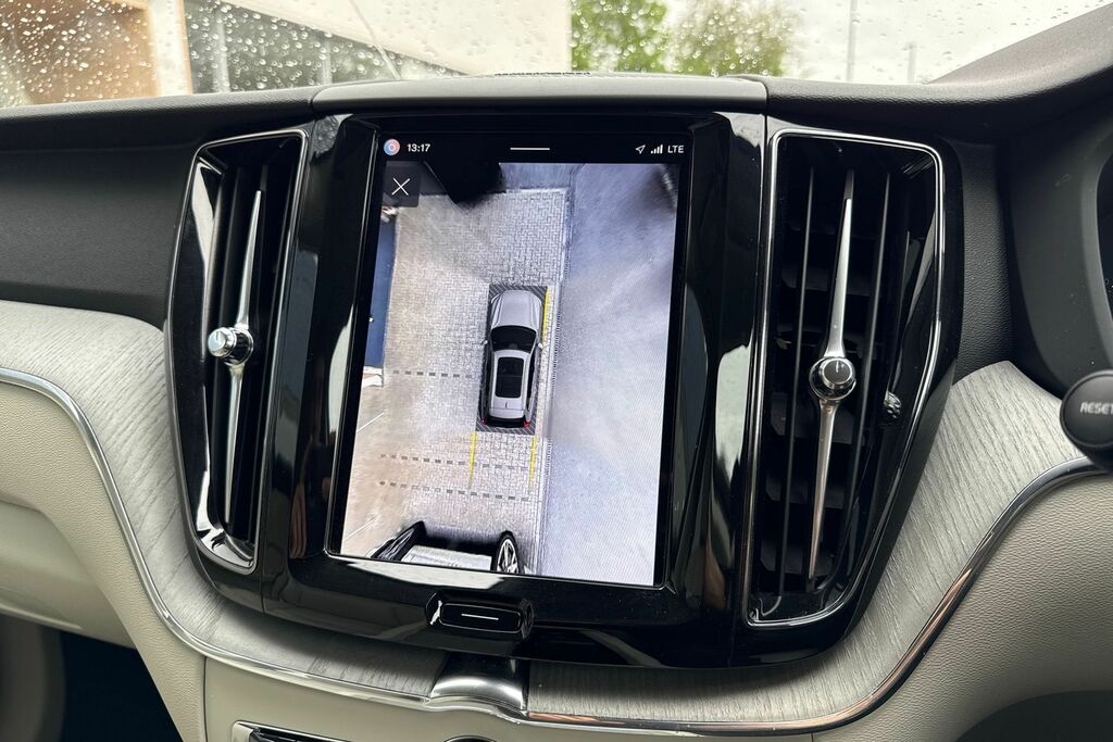 Volvo XC60 Plus RV25ZND Blue #4