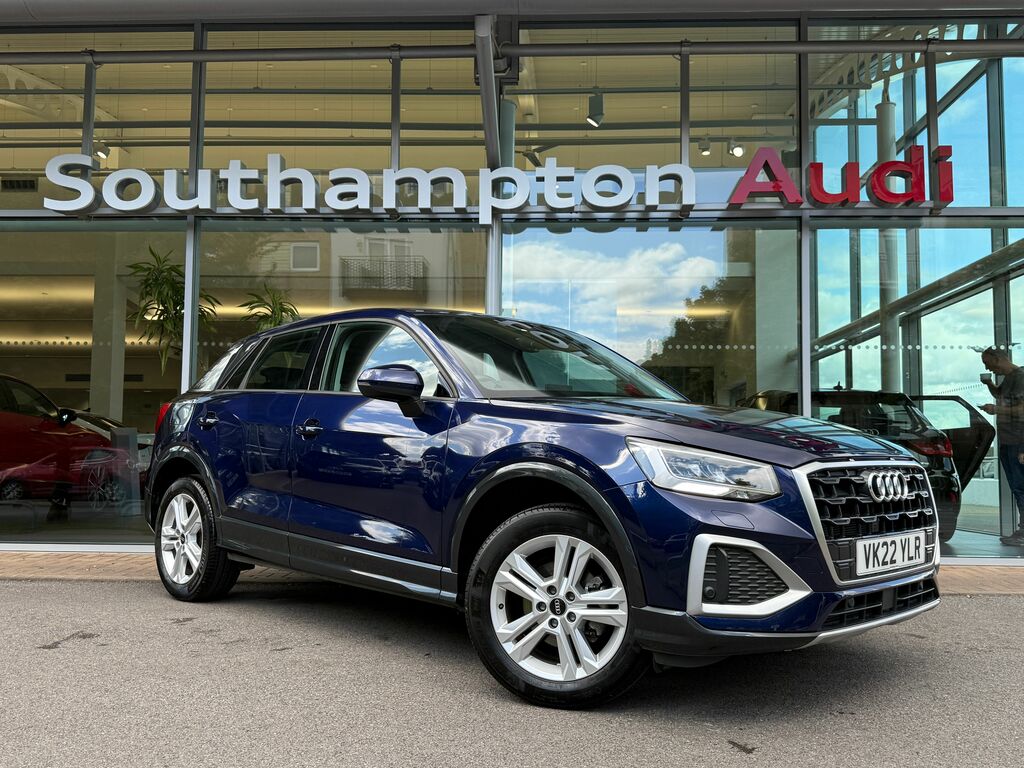 Audi Q2 Sport Blue