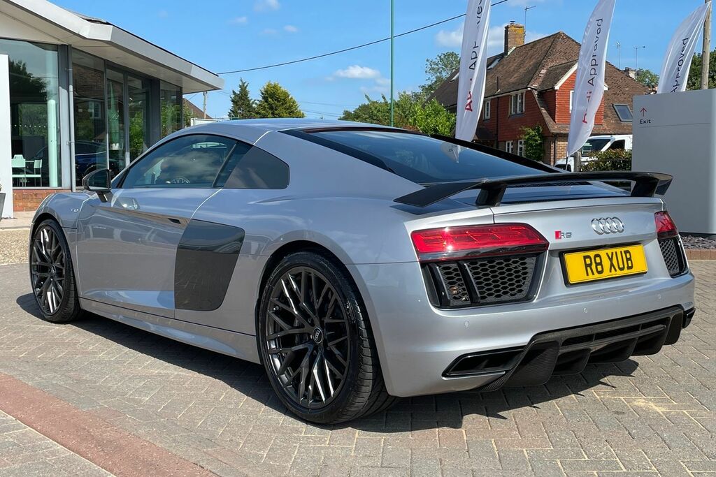 Audi R8 V10 Plus Quattro Grey #32