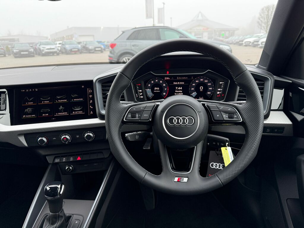 Audi A1 S Line GU26XTO Black #6