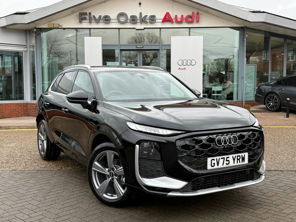 Audi Q3 S Line Black