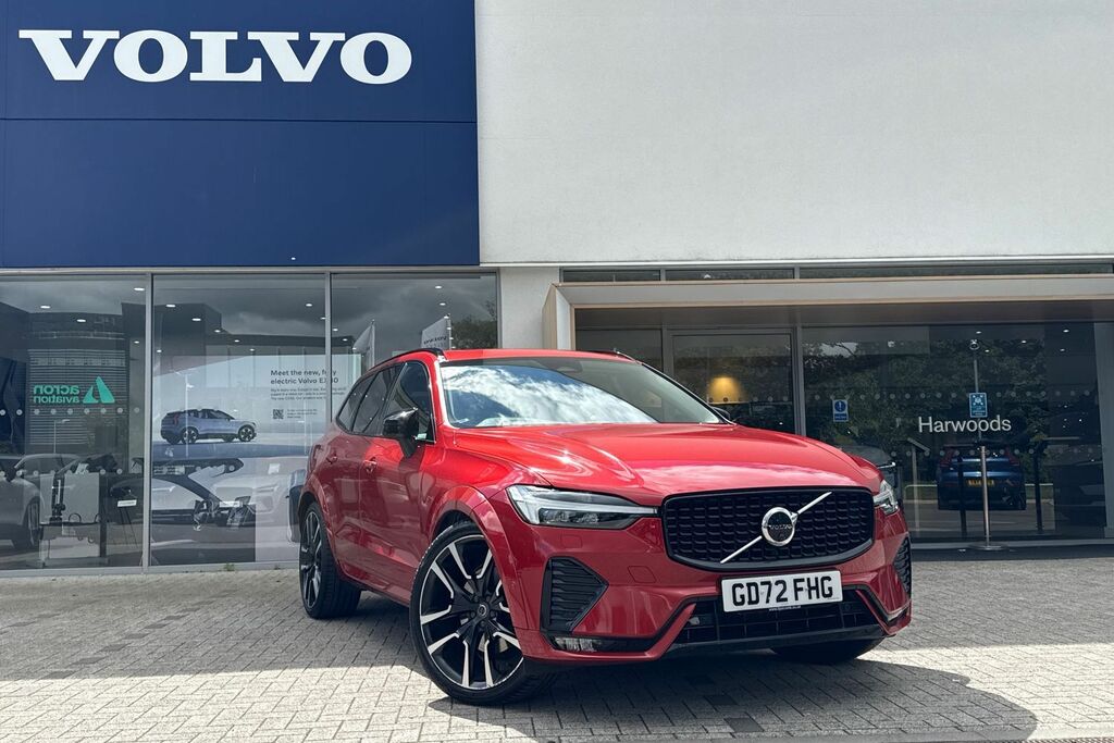 Volvo XC60 Ultimate Red