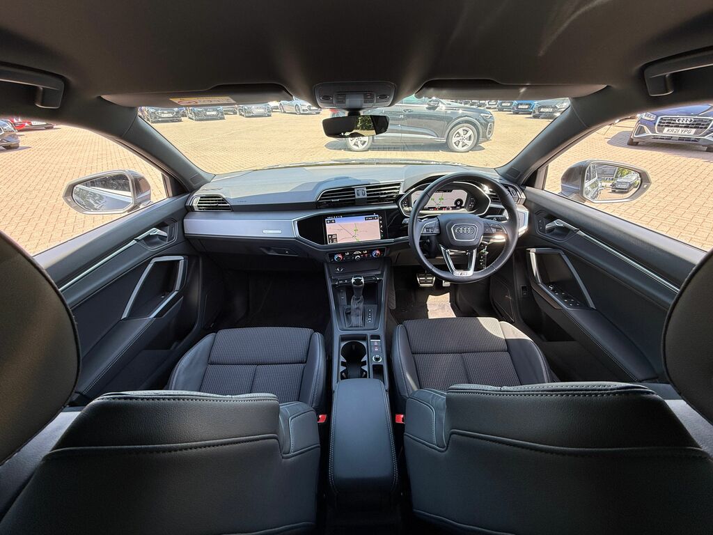Audi Q3 S Line GV23LDC Black #3