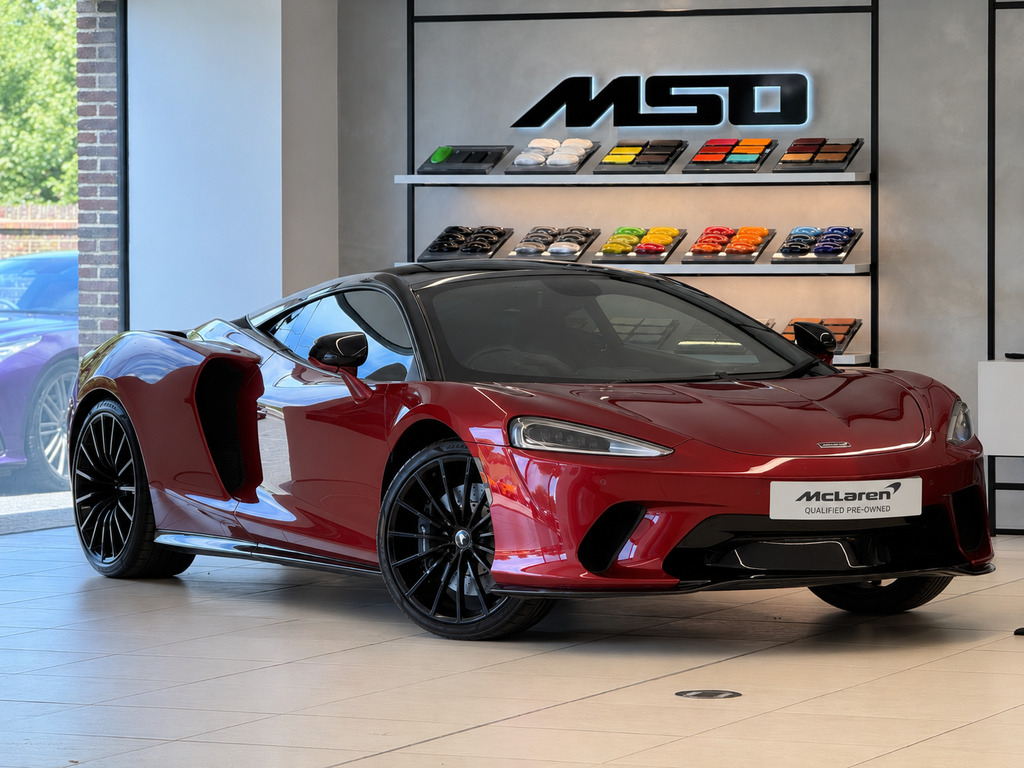 McLaren GT Premium And Practicality Pack Black #1