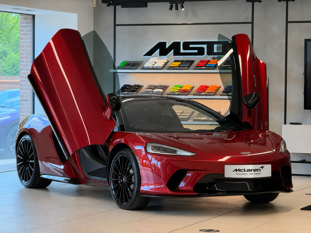 McLaren GT Premium And Practicality Pack Black #2