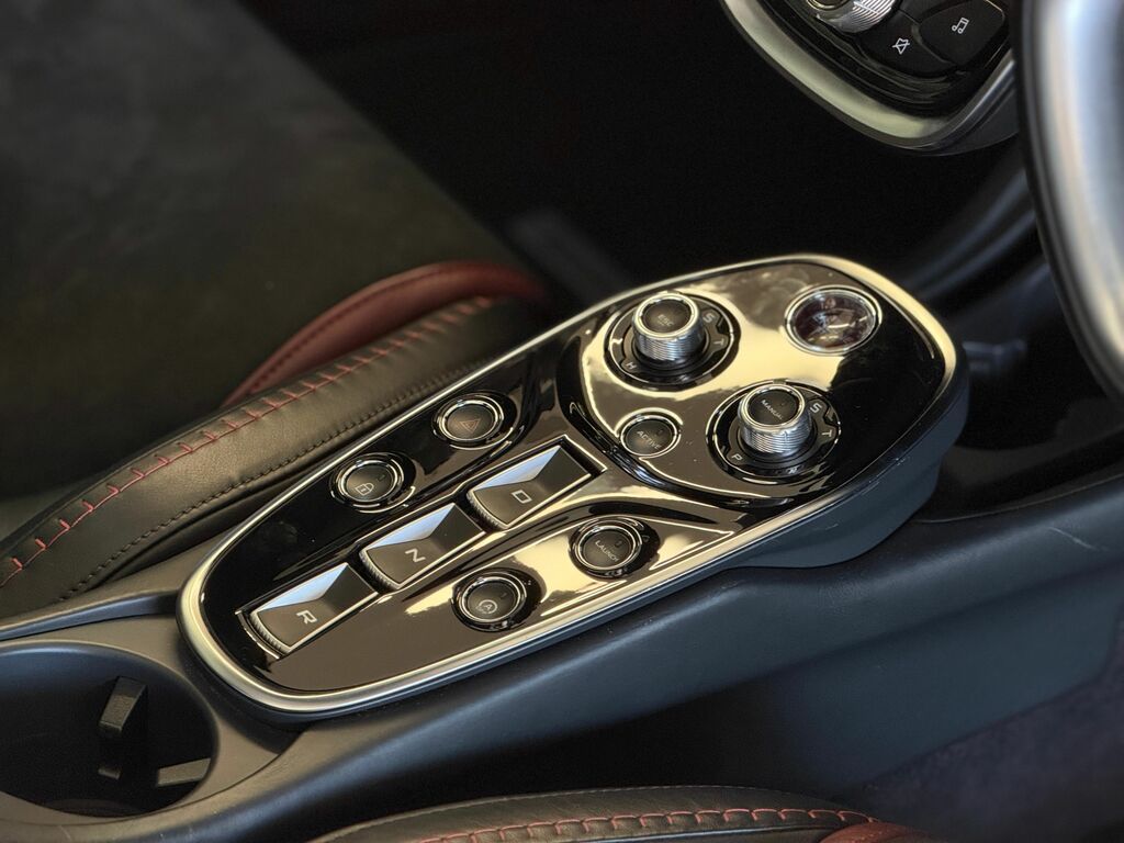 McLaren GT Premium And Practicality Pack Black #11
