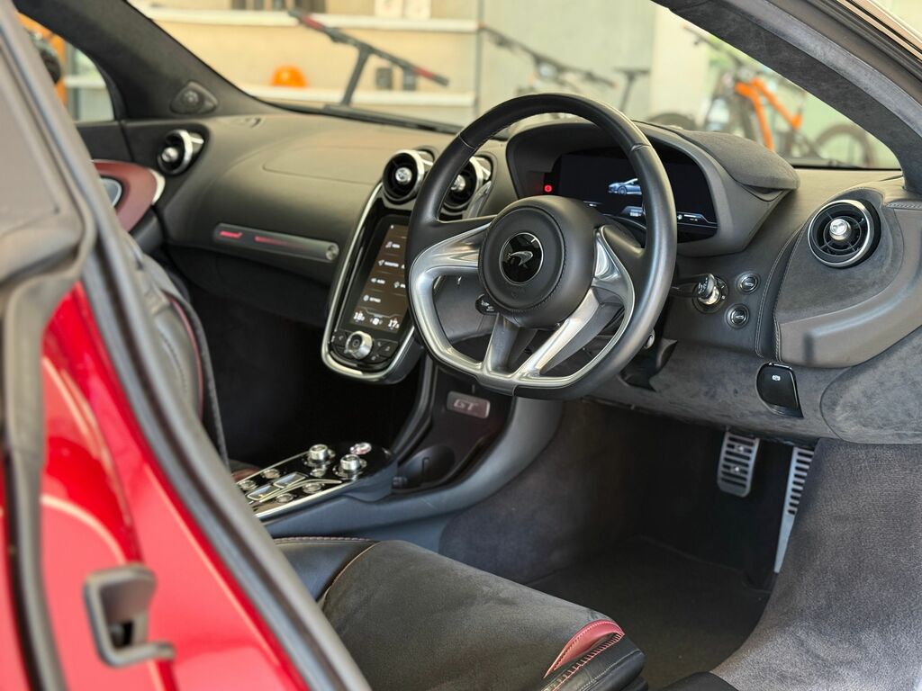 McLaren GT Premium And Practicality Pack Black #10