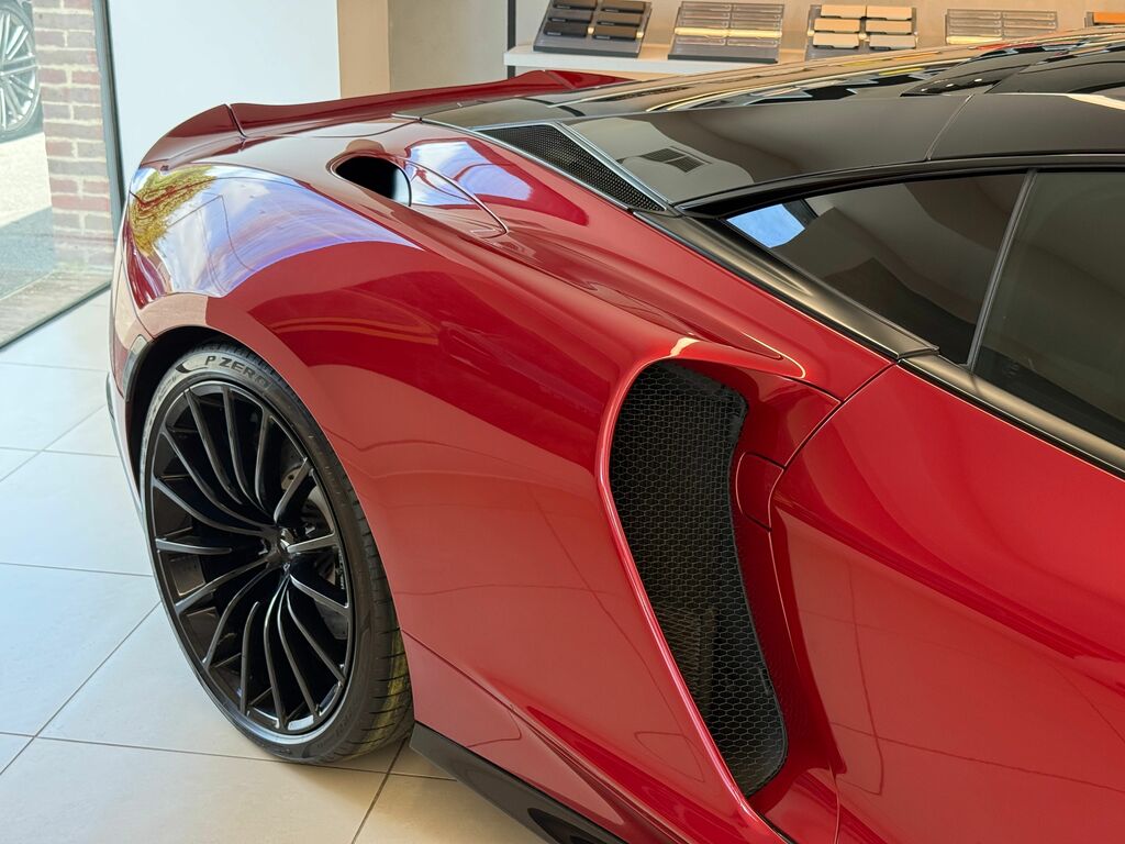 McLaren GT Premium And Practicality Pack Black #5