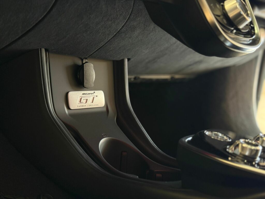 McLaren GT Premium And Practicality Pack Black #18