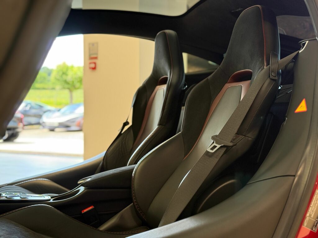 McLaren GT Premium And Practicality Pack Black #15