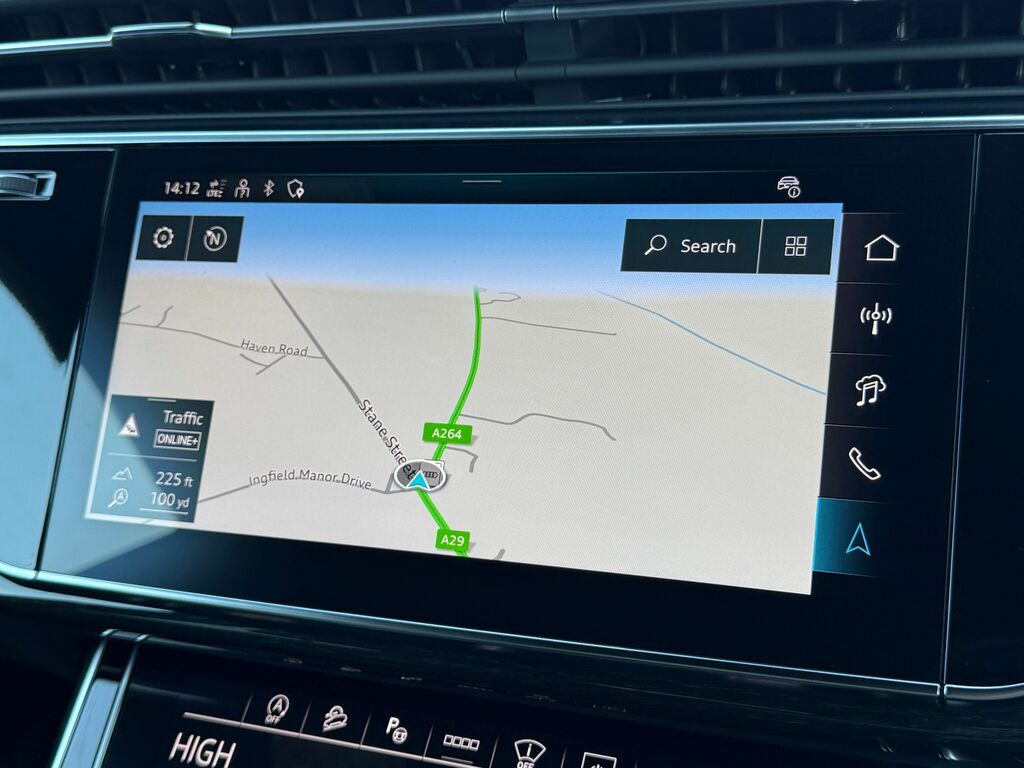 Audi Q8 Black Edition GY26AOV Black #5
