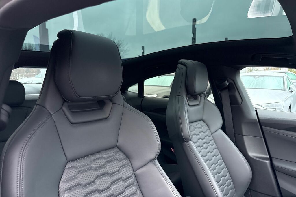 Audi E Tron GT Automatic Black #4
