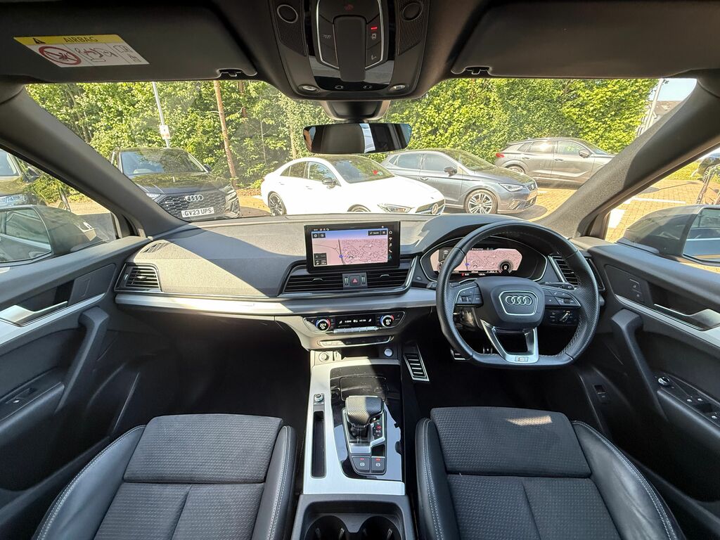 Audi Q5 S Line GV72SBY Black #3