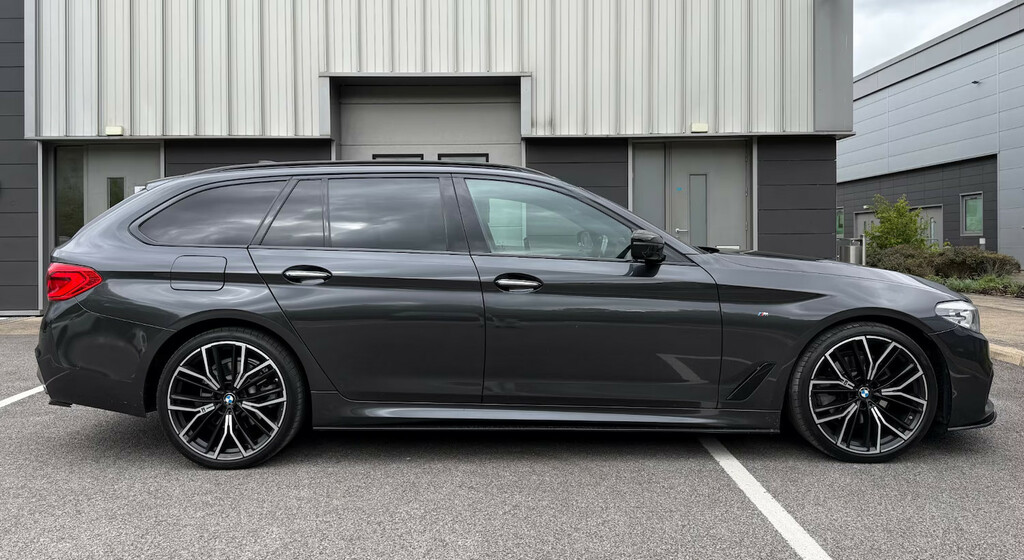 BMW 5 Series 520D M Sport Estate Grey #4