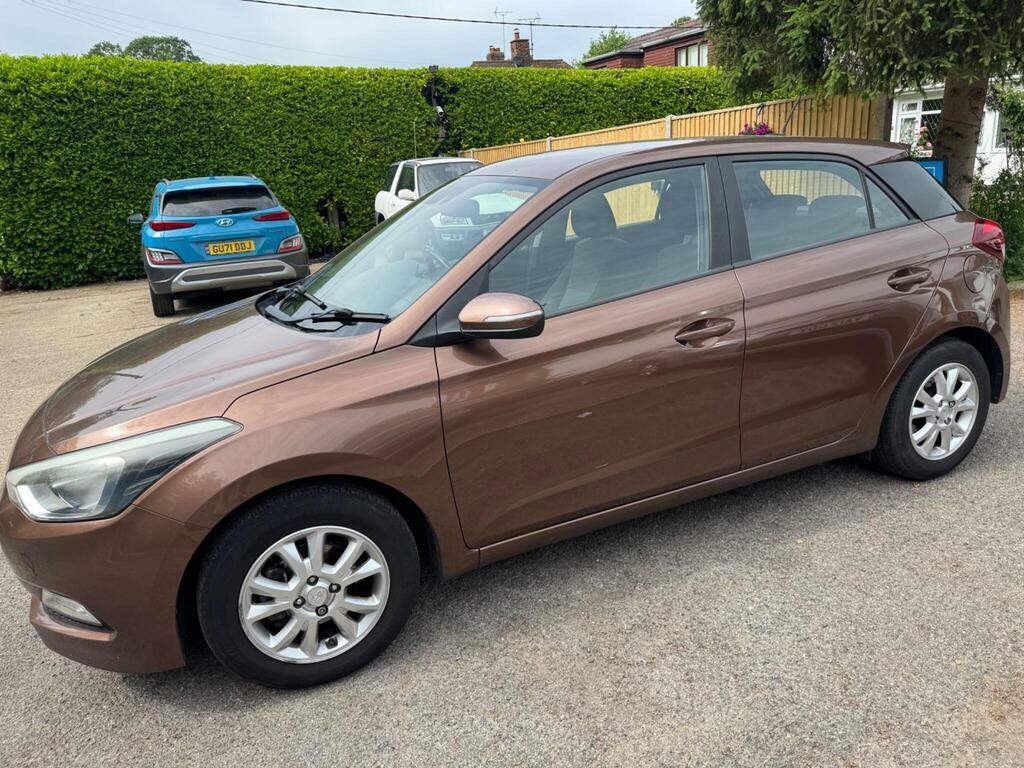 Hyundai I20 1.2 Se Euro 6 CV17ALU Brown #5