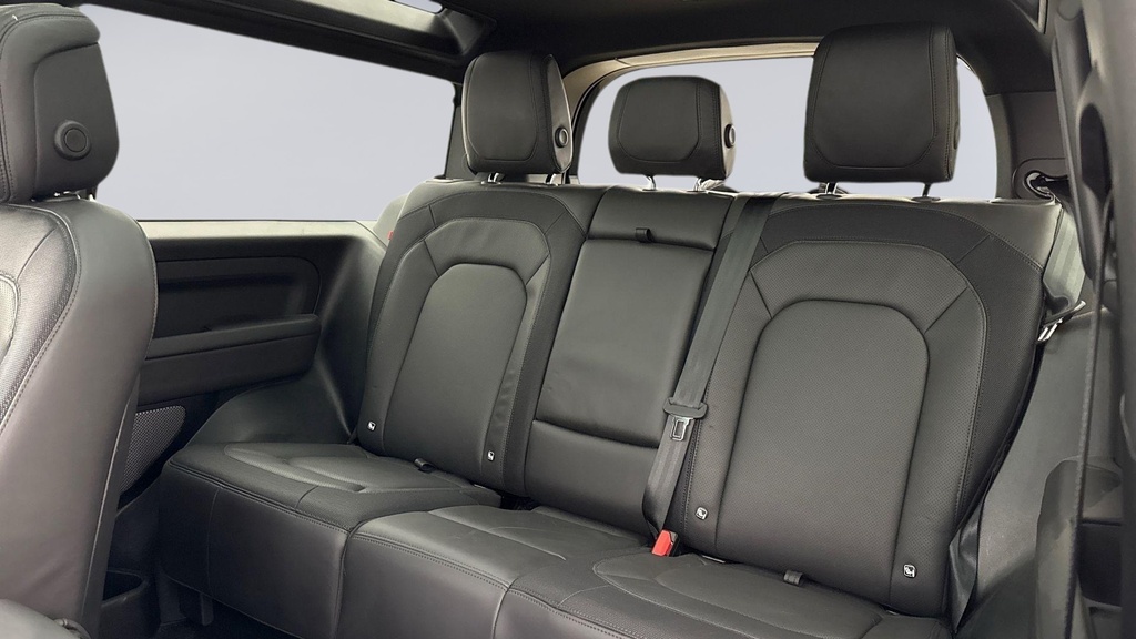 Land Rover Defender 90 D300 X-dynamic Hse Santorini Black KO24WHZ Black #4