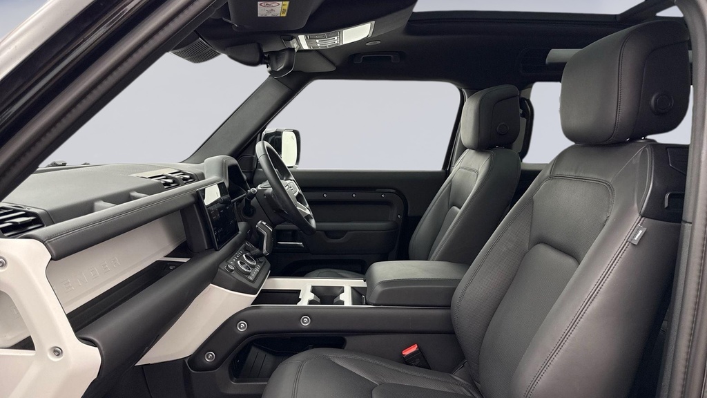 Land Rover Defender 90 D250 X-dynamic Hse Santorini Black KT74WKY Black #3