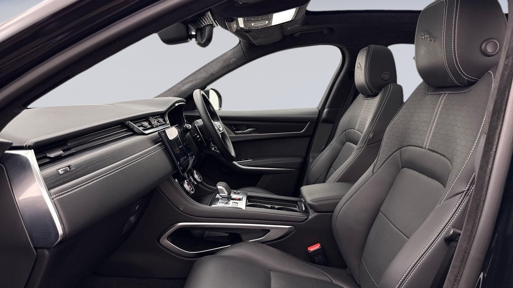 Jaguar F-Pace D300 R-dynamic Hse Black 90Th Anniversary Edition KW74AMO Black #3