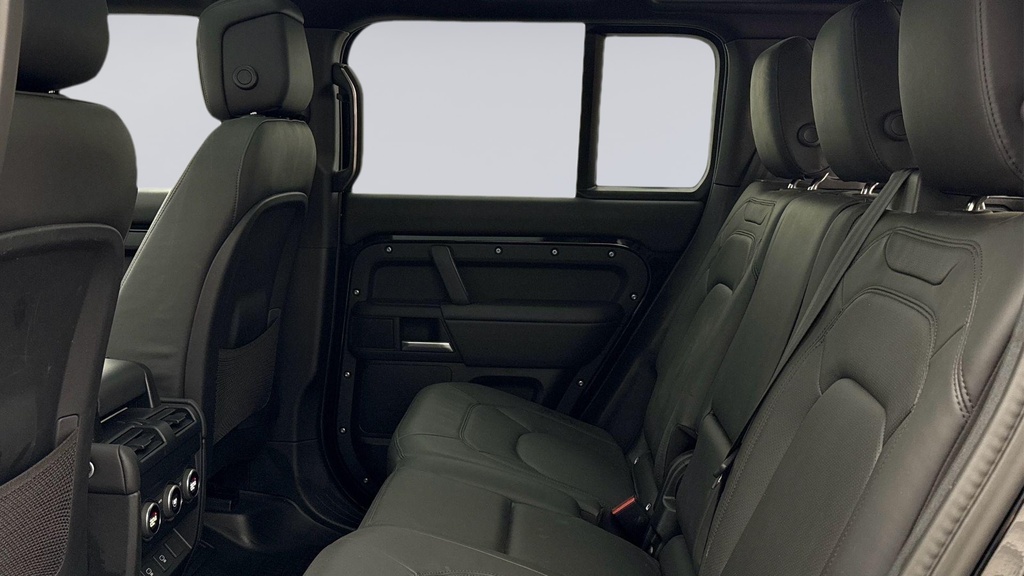 Land Rover Defender 110 D350 X-dynamic Hse Santorini Black KT74YOL Black #4