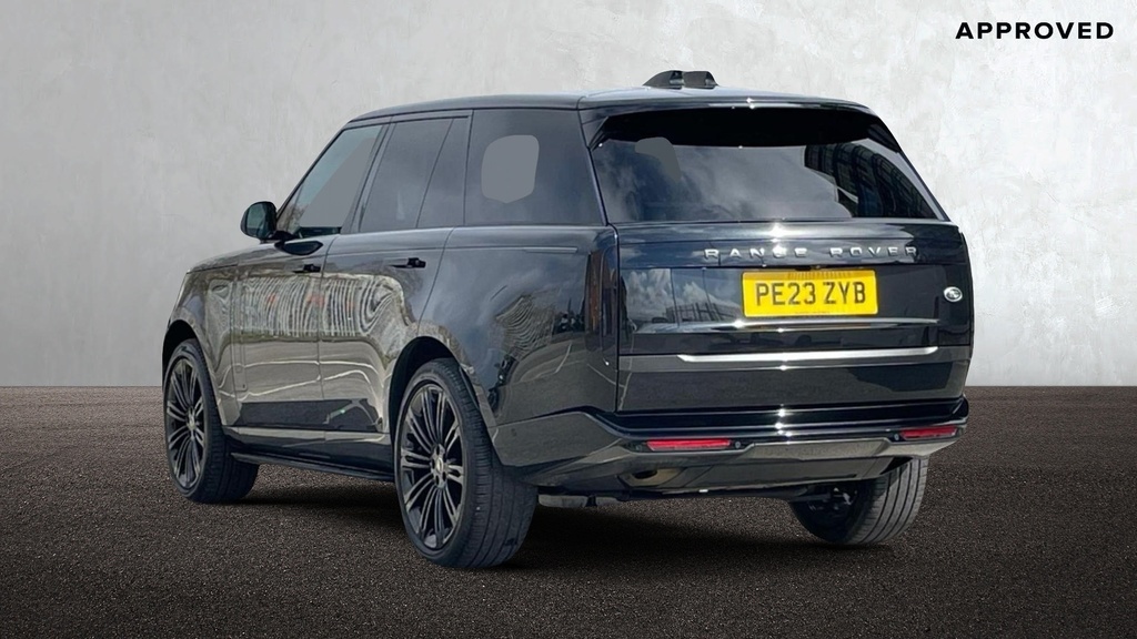 Land Rover Range Rover P400 Santorini Black PE23ZYB Black #2