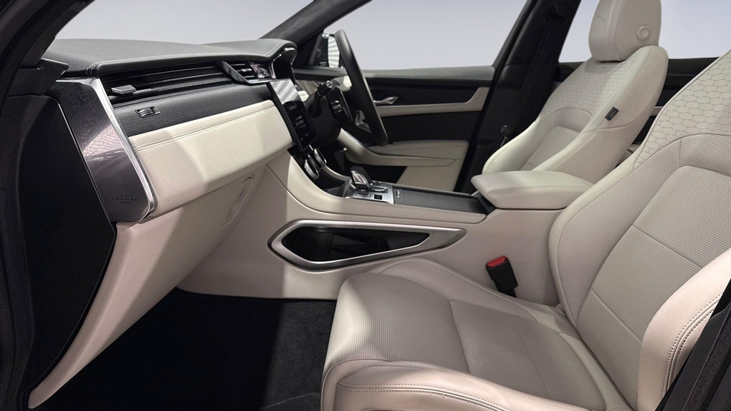 Jaguar F-Pace D200 R-dynamic Hse Black 90Th Anniversary Edition KW74MYS Black #3
