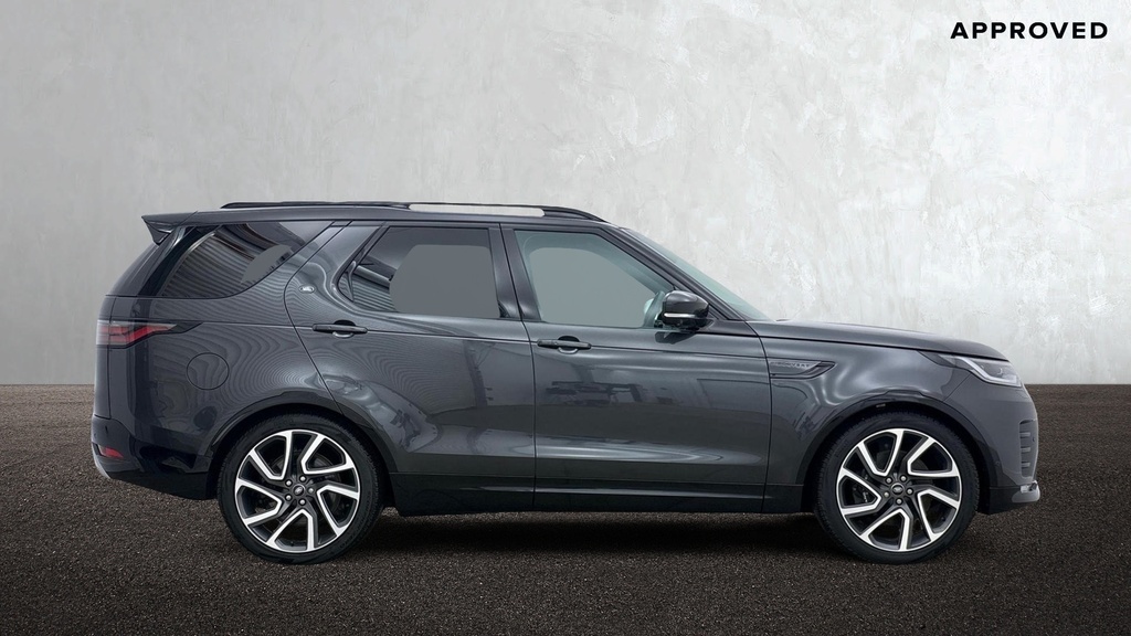 Land Rover Discovery D350 Metropolitan Edition Carpathian Grey Grey #4