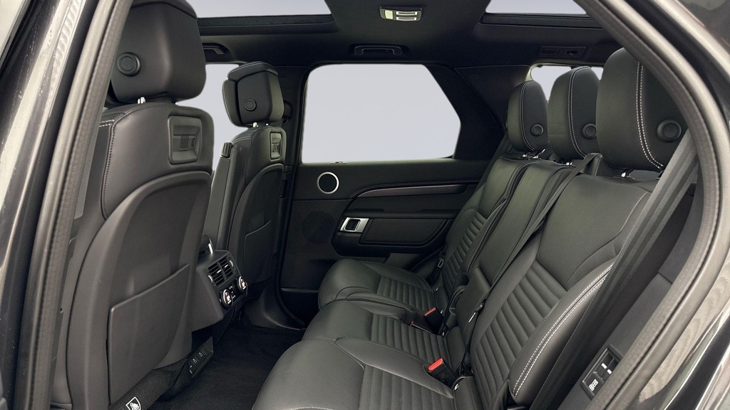 Land Rover Discovery D350 Metropolitan Edition Carpathian Grey Grey #3