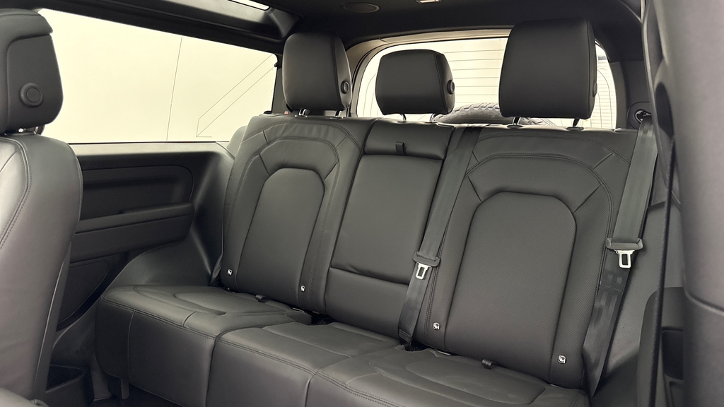 Land Rover Defender 90 D350 90 X-dynamic Hse Borasco Grey KS75NCY Grey #4