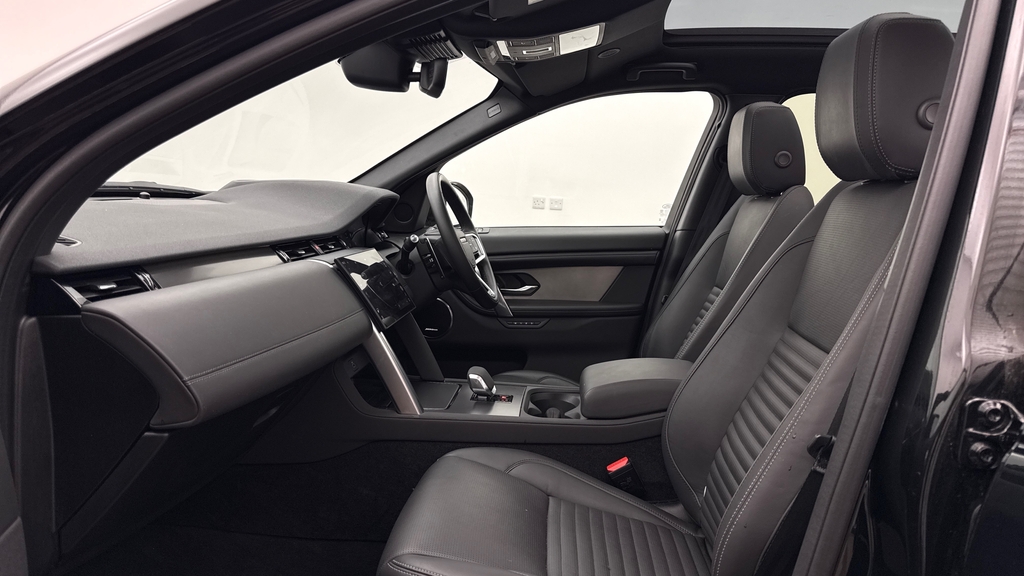 Land Rover Discovery Sport D200 Dynamic Hse Santorini Black KS74ECX Black #3