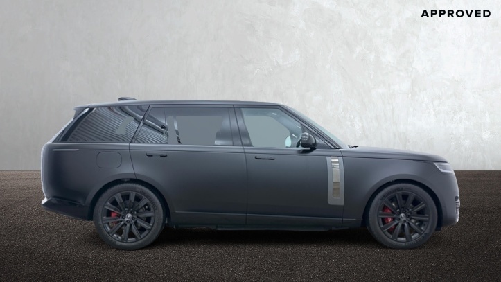Land Rover Range Rover P460e Sv Obsidian Black Black #5