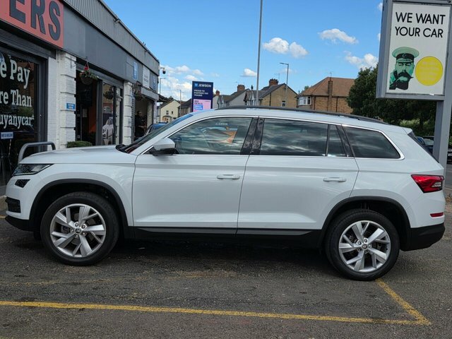 Skoda Kodiaq Tdi Se L Suv VU70KDV White #6