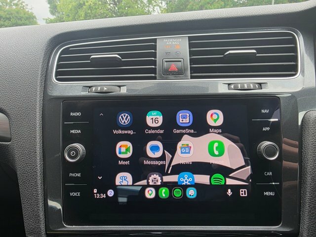 Volkswagen e-Golf E-golf Hatchback AF20UHW Silver #2