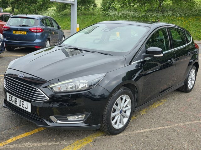 Ford Focus Ecoboost Titanium Hatchback EG18UEJ Black #6