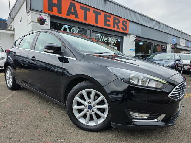Ford Focus Ecoboost Titanium Hatchback Black