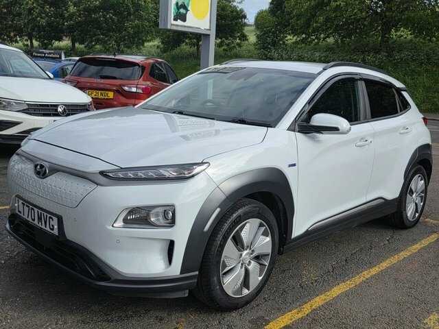 Hyundai Kona Premium Se Suv LT70MVG White #6