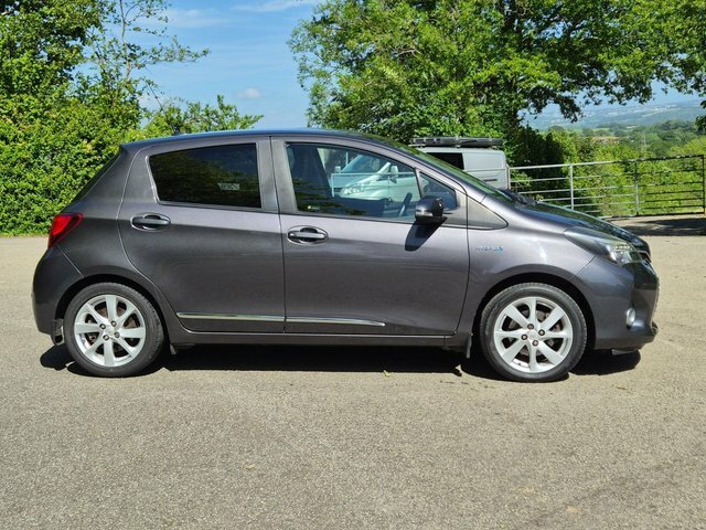 Toyota Yaris 2017 1.5 Vvt-h Excel Hatchback Hybrid E WF17OJK Grey #5