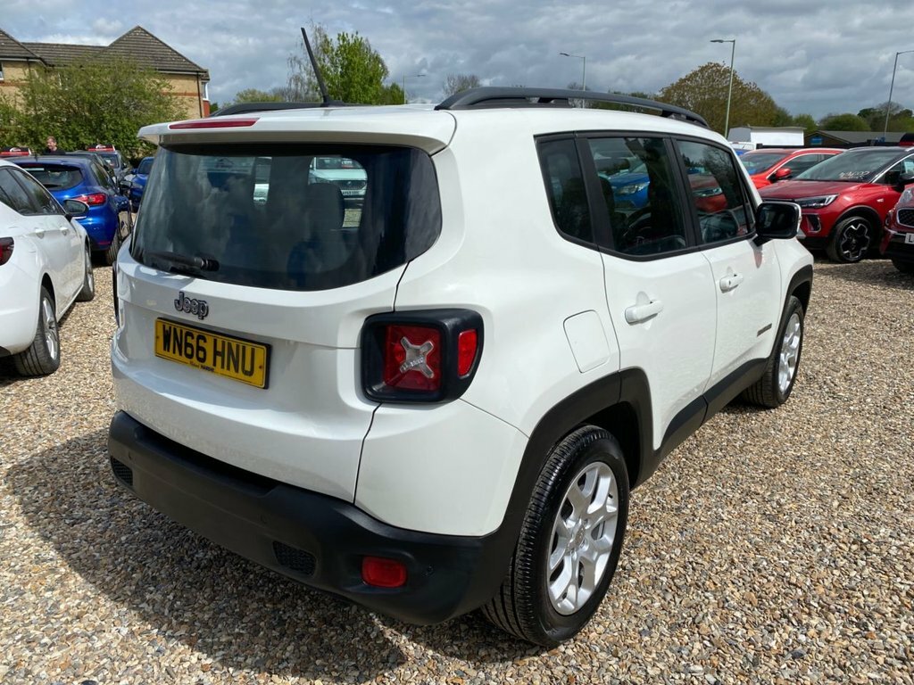 Jeep Renegade 1.4L Longitude White #5
