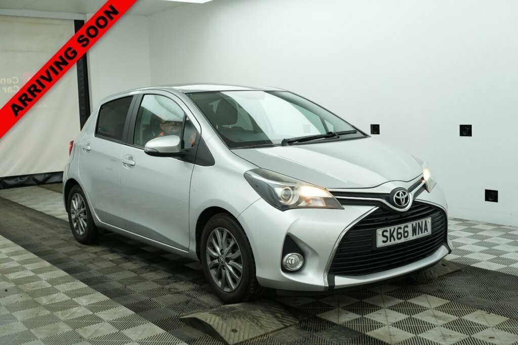 Toyota Yaris 1L Icon Silver