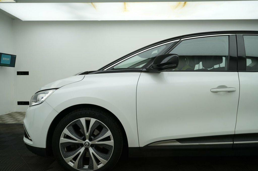 Renault Scenic 1.5L Dynamique Nav White #4