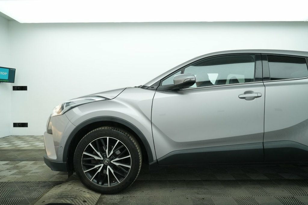 Toyota C-Hr 1.2L Excel NL67PZM Silver #4