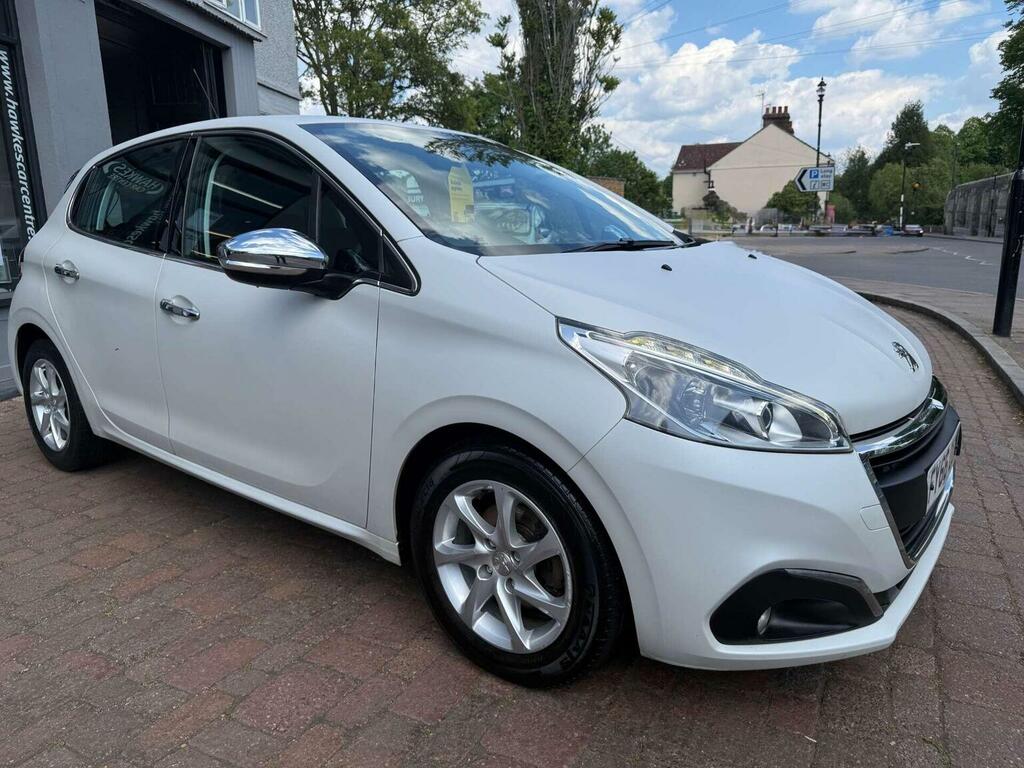 Peugeot 208 Hatchback 1.6 Bluehdi Active Euro 6 Ss 201 FY66OCN White #5